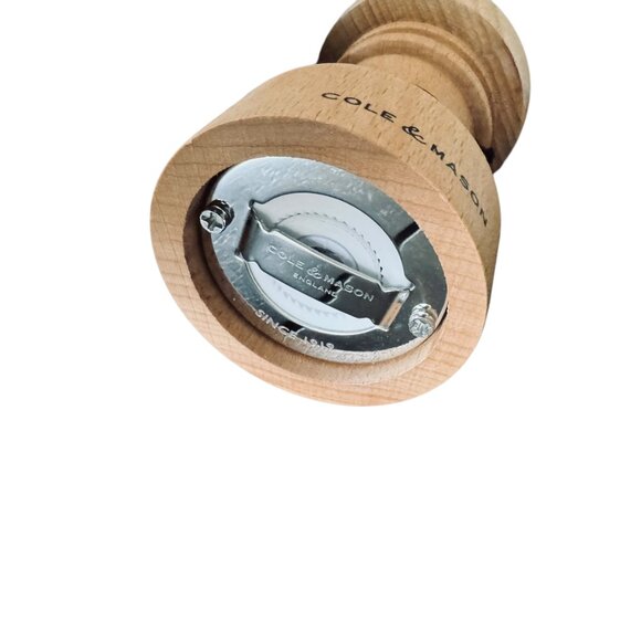 Cole & Mason Hoxton Salt Mill Grinder New Light Wood Manuel Adjustable - Picture 4 of 12